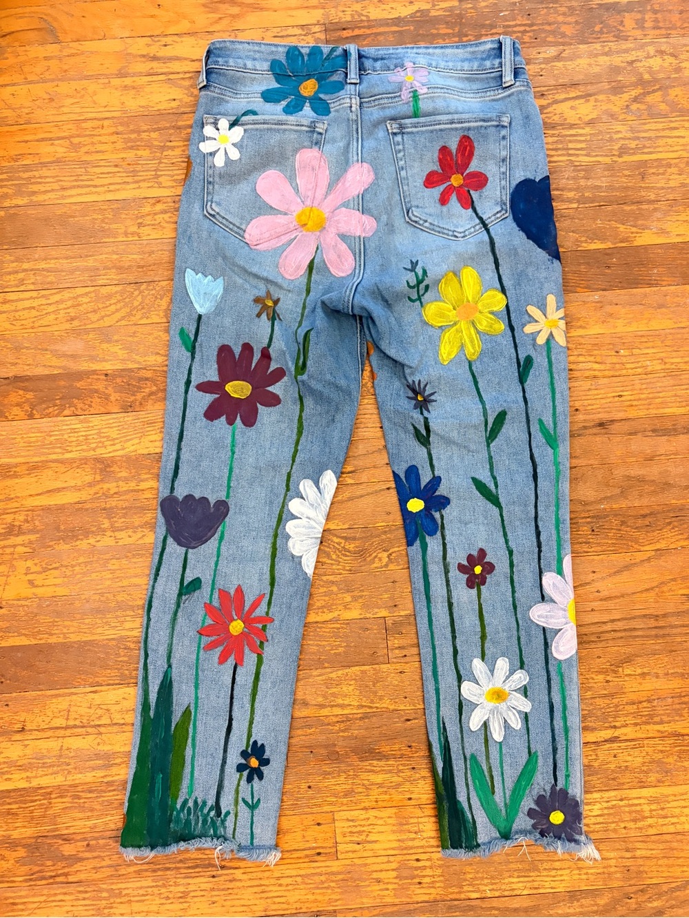 Hand painted multi color flower high rise stretchy jeans -size 29/8, hippie boho - Picture 3 of 9